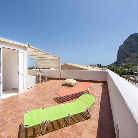 I Tre Golfi - Appartamenti Con Terrazzo Fino A 800 Mt Dal Mare サン・ヴィート・ロ・カーポ エクステリア 写真